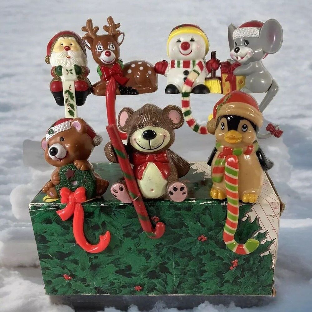 7 Christmas Stocking Holders Hard Plastic 80s Bear Reindeer Penguin Santa Mouse